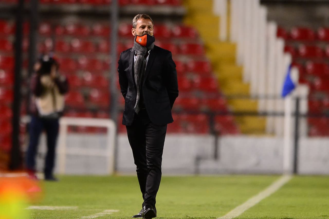 Cocca dolido acepta: "Tenemos que replantearnos muchas cosas"