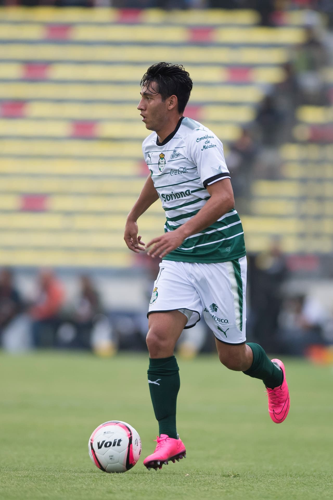 Walter Sandoval (Santos) - Mediocampista