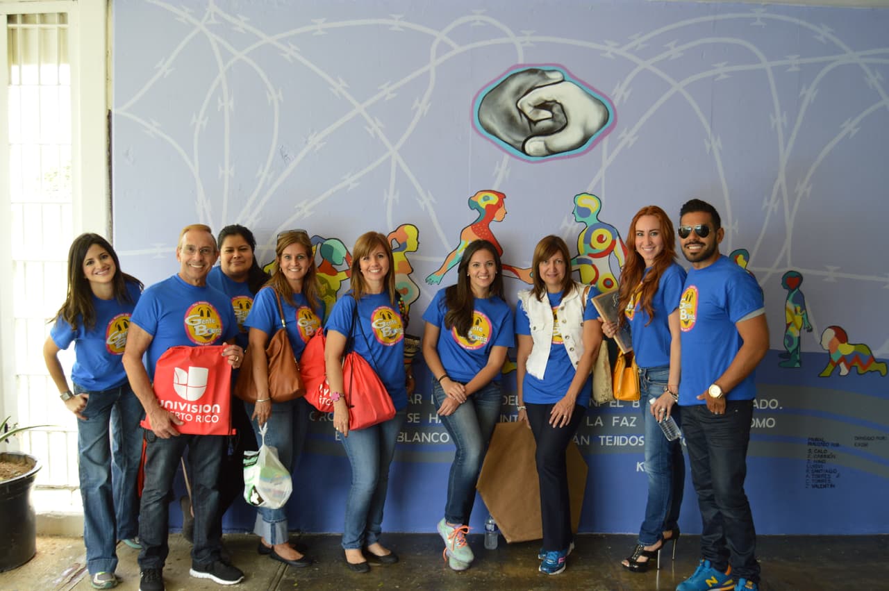 El Maratón de Gente Buena es el principal proyecto de responsabilidad social y ayuda comunitaria de Univision Puerto Rico. Fue creado en el 2009 con el propósito de promover el voluntariado en la sociedad puertorriqueña y devolverle a la comunidad.