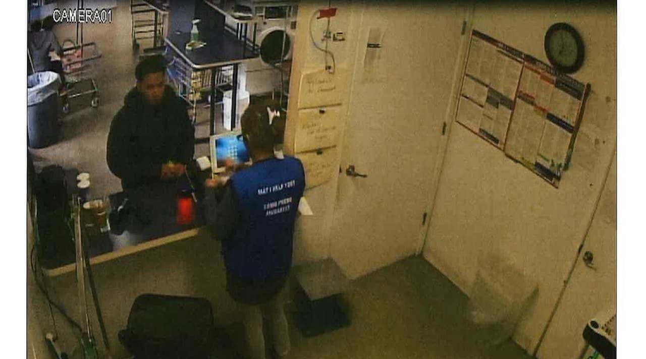 Un asaltante en Chicago abrió fuego e impactó a su víctima durante un robo