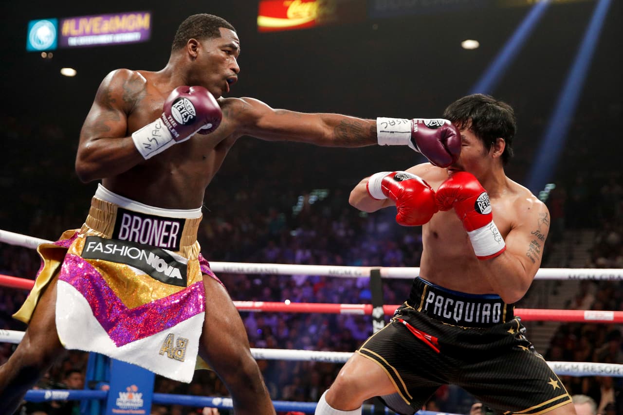 El norteamericano Broner (izquierda) muy pocas veces llevó el ritmo de la pelea.