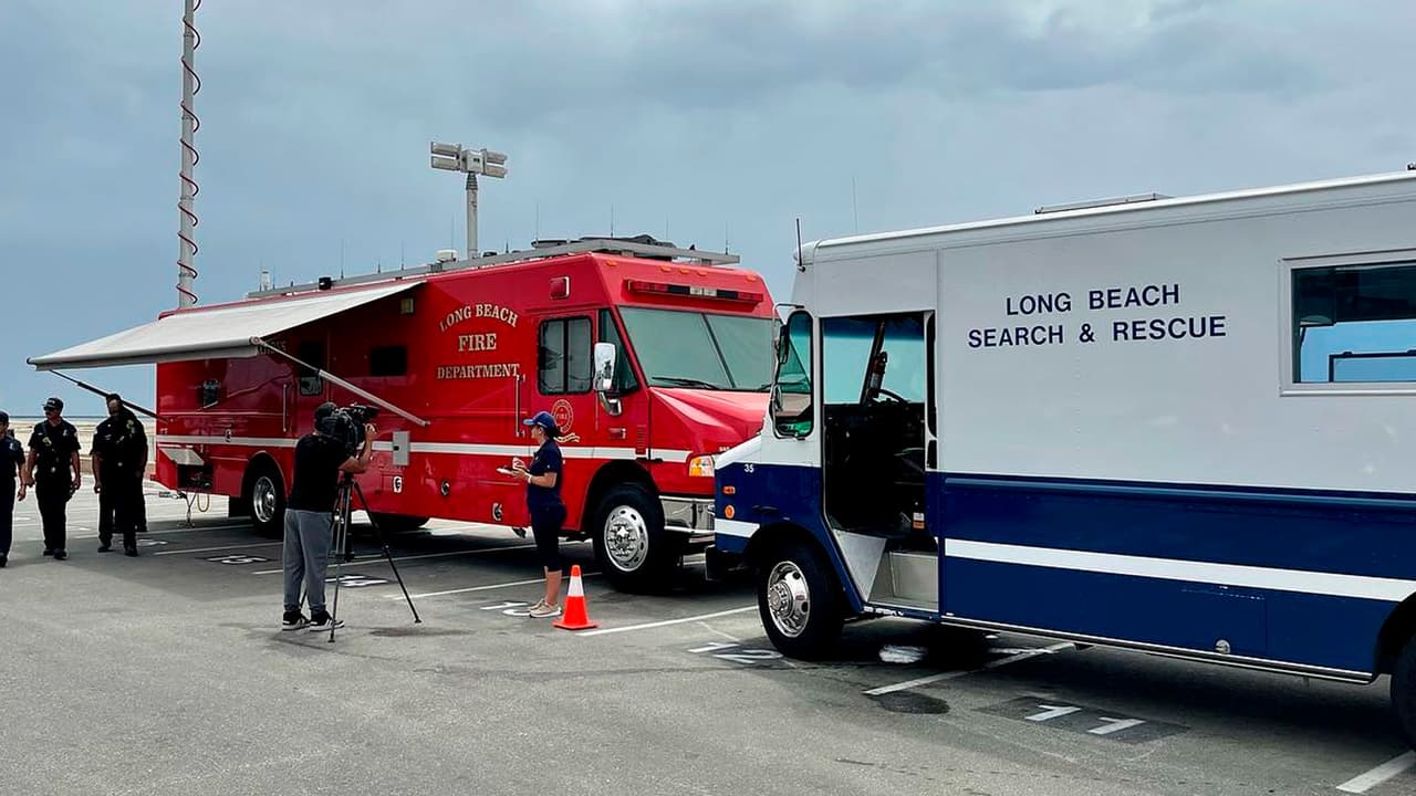 Intensifican búsqueda de bombero que desapareció mientras buceaba en Long Beach