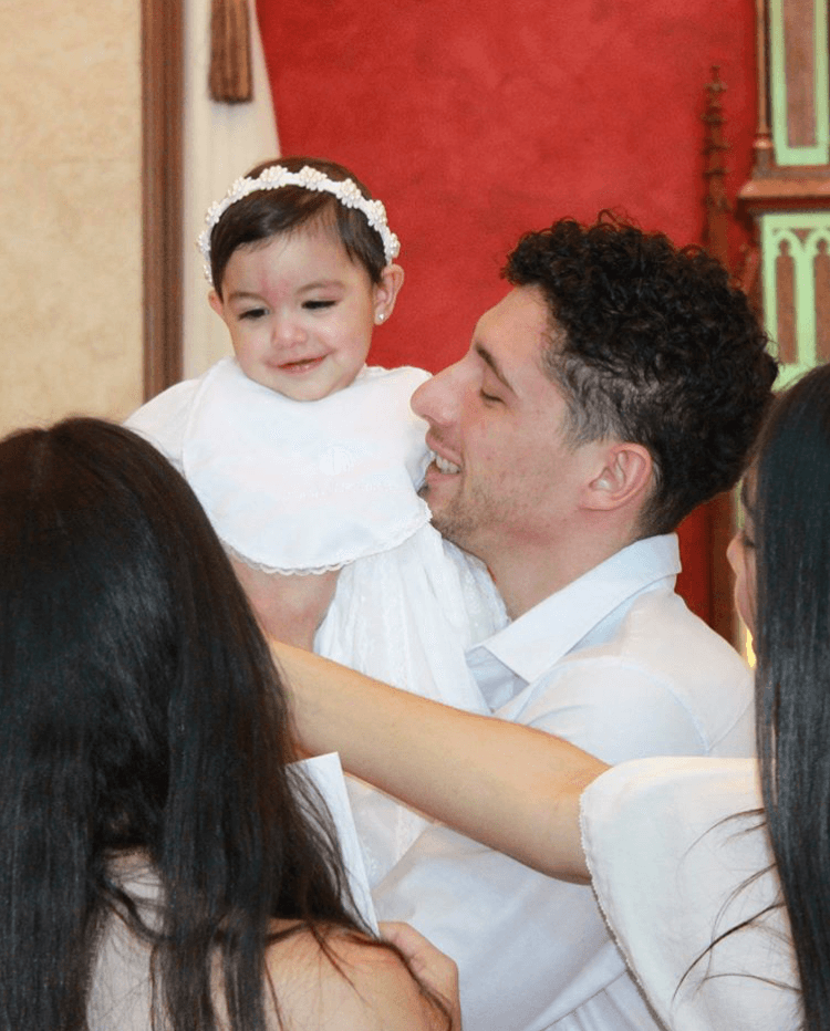 Esta pequeñita ya cumplió 9 meses, y qué mejor manera de dar gracias por su llegada.