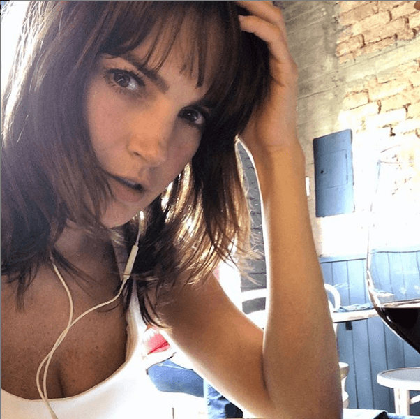 La actriz Juliana Galvis fue víctima de la delincuencia ayer domingo en un prestigiado establecimiento de Bogotá, Colombia.