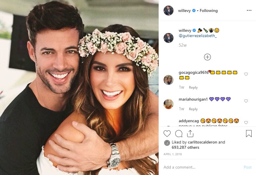 El 1 de abril de 2018 el actor hizo esta publicación para felicitar a Elizabeth, en donde ambos lucían felices.