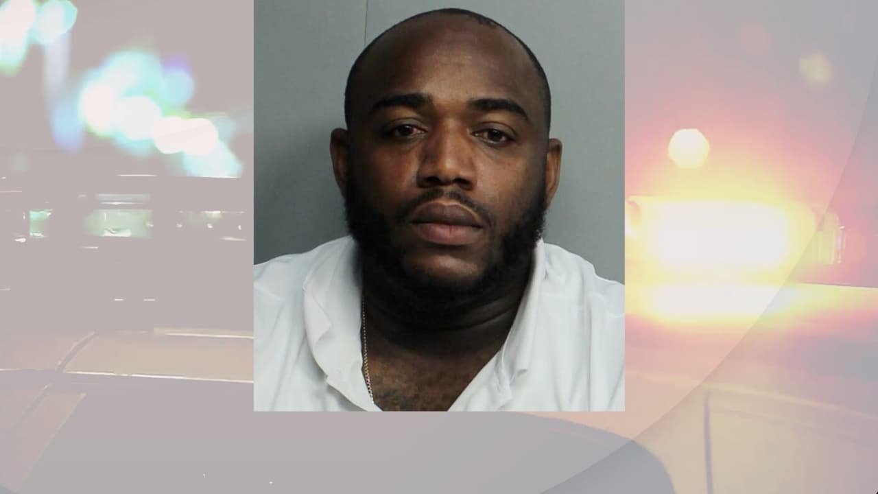 Asistente de entrenador de una escuela de Miami-Dade es acusado de violar a una adolescente