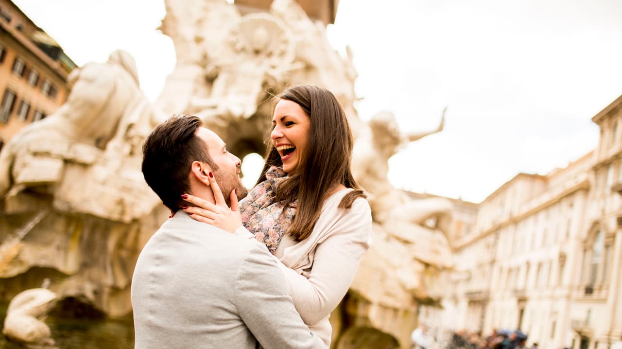 <b>Son nuestros consejeros. </b>Hablar con un hombre mayor sobre algún problema que tenemos es de mucha ayuda, pues no solo sabe entendernos, sino que también nos ayuda a encontrarle una solución a nuestros conflictos.