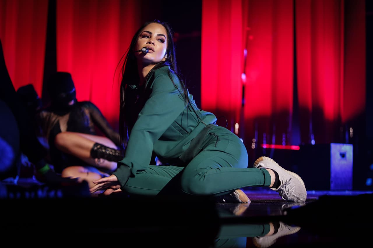 La dominicana ensayó el martes 19 de febrero para lo que será su presentación en esta gala.
<br>