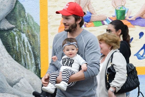 ¡Ternurita! Baby Wyatt está hermosa.