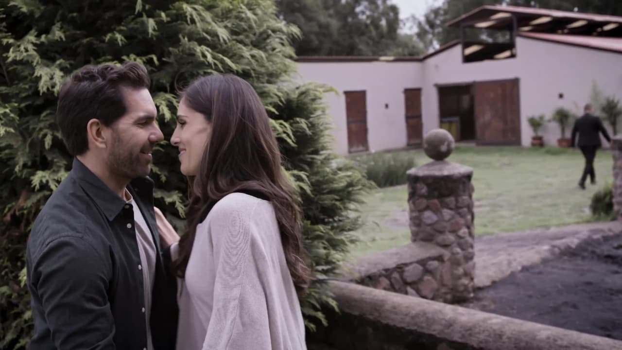 Facundo llevó a su finca a Paulina y la tuvo ahí hasta que se recuperó, mientras tanto aprovecharon para estar cerca y demostrarse su amor.