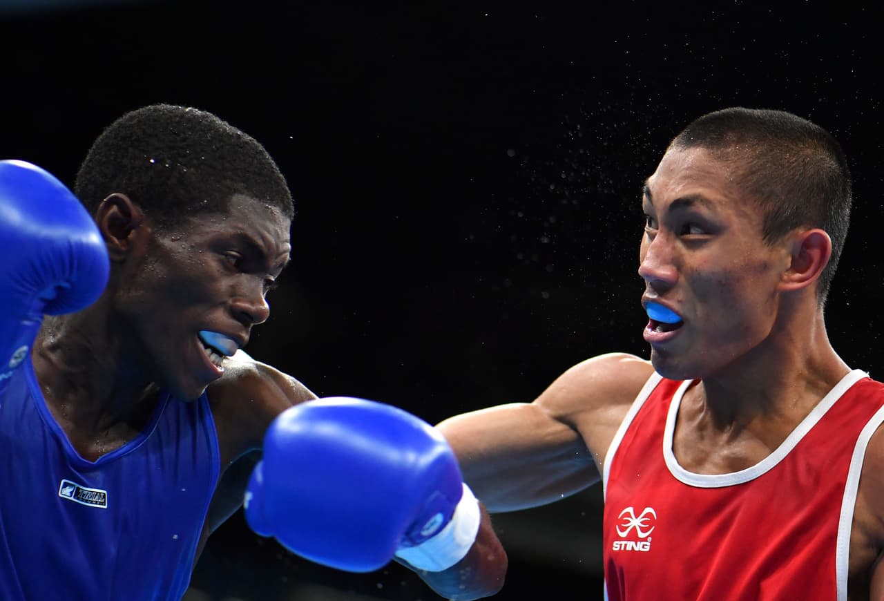 El boxeador colombiano Martínez venció al medallista mundial Ladon y peleará por bronce en Río 2016