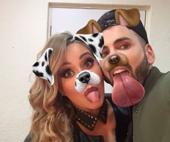 Chiquis y Jomari Goyso también le entran a los filtros. ¡Guau!
