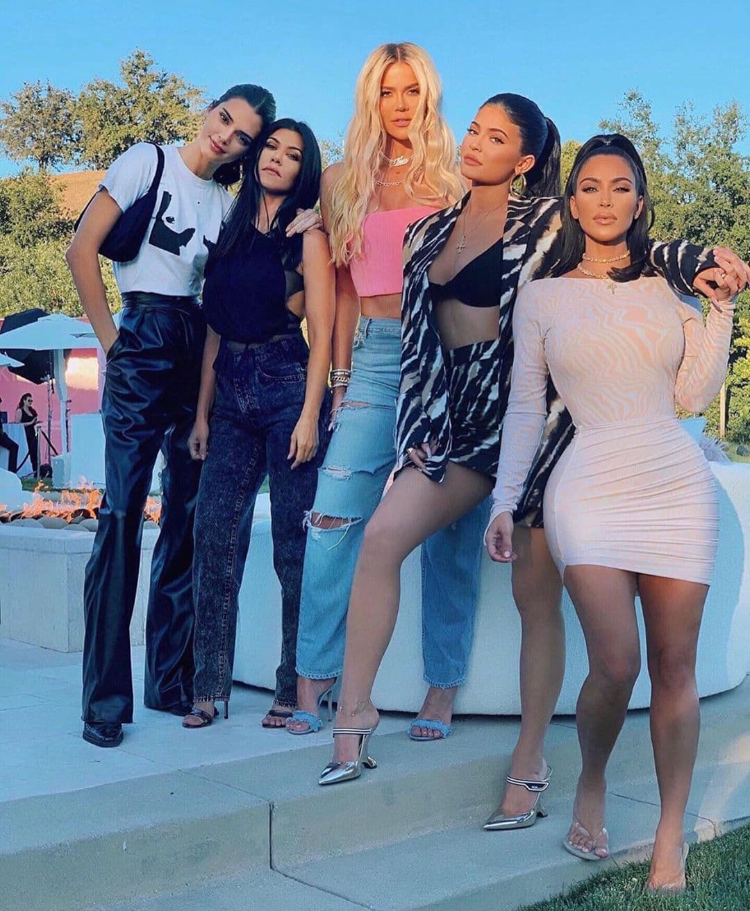 Para deleite de los seguidores de la mediática familia, la nueva temporada del reality 'Keeping up with the Kardashians', está por comenzar.