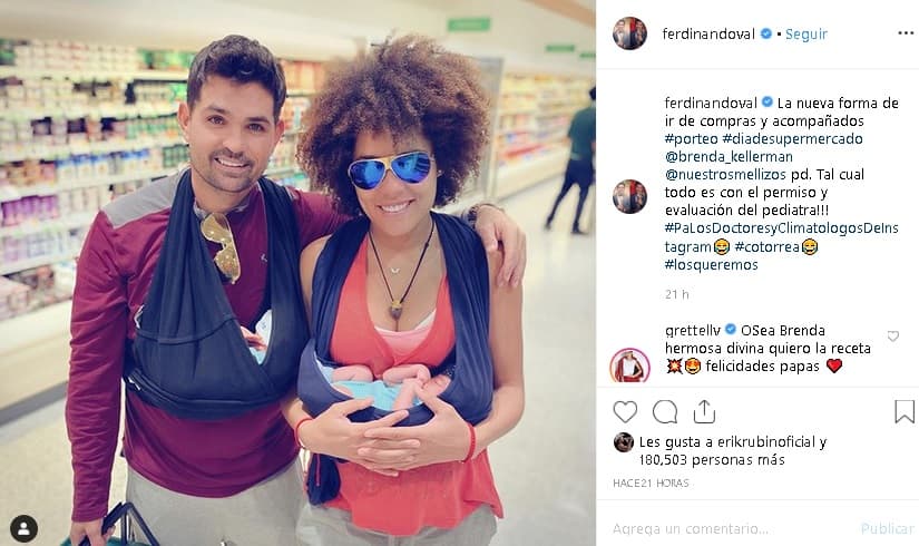 Uno de esos momentos felices lo compartió este lunes, a través de Instagram. Colgó 
<b><a href="https://www.instagram.com/p/BxaQ9epBWrw/" target="_blank">esta foto,</a></b> en la que muestra su nueva forma de hacer las compras junto a su esposa y sus hijitos. La pareja utiliza la 
<b>técnica ‘porteo’</b>, que consiste en fulares elásticos 
<b>para cargar a los bebés</b> y tenerlos más cerca de la madre o padre.