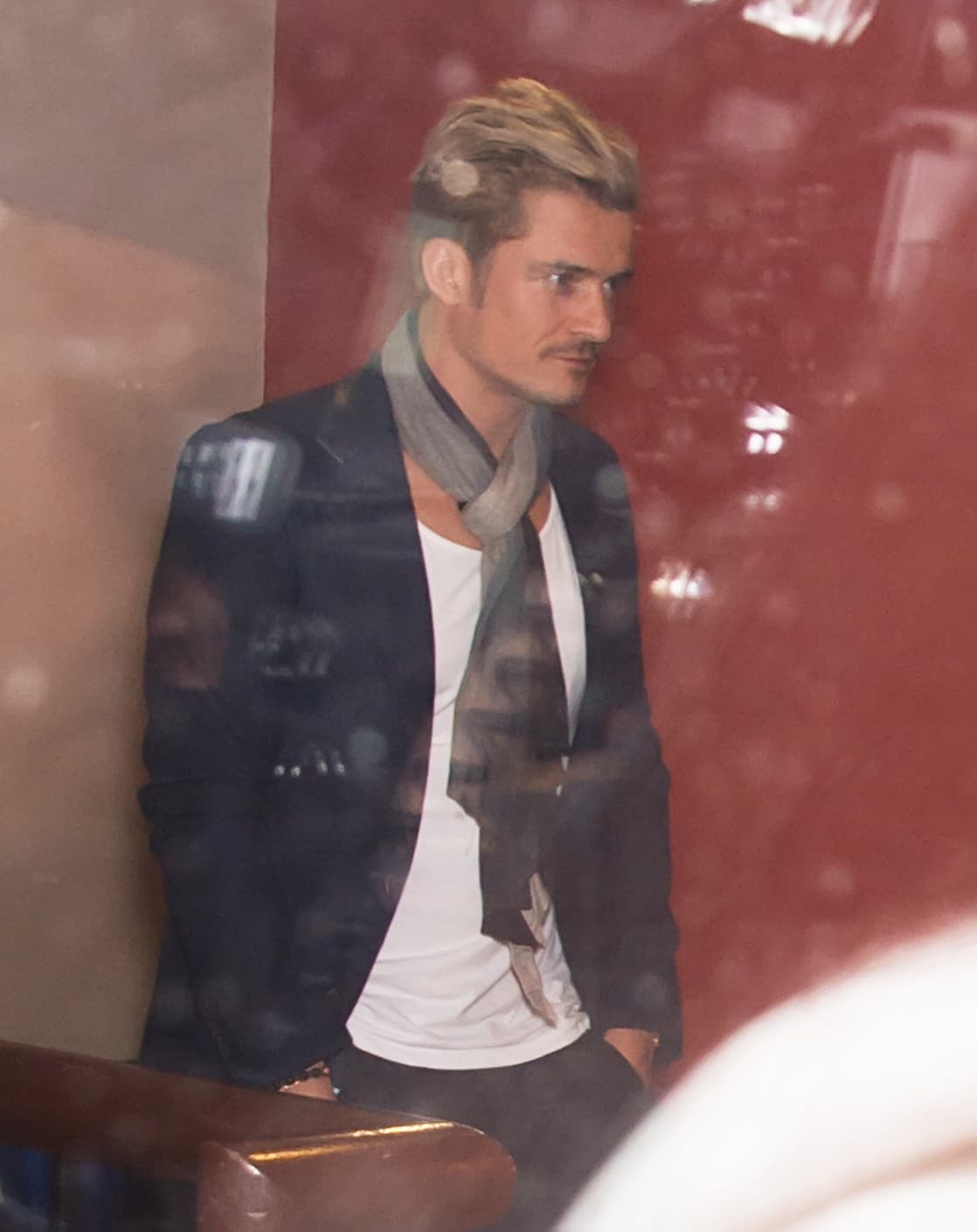 Orlando no volteó a ver a las cámaras.