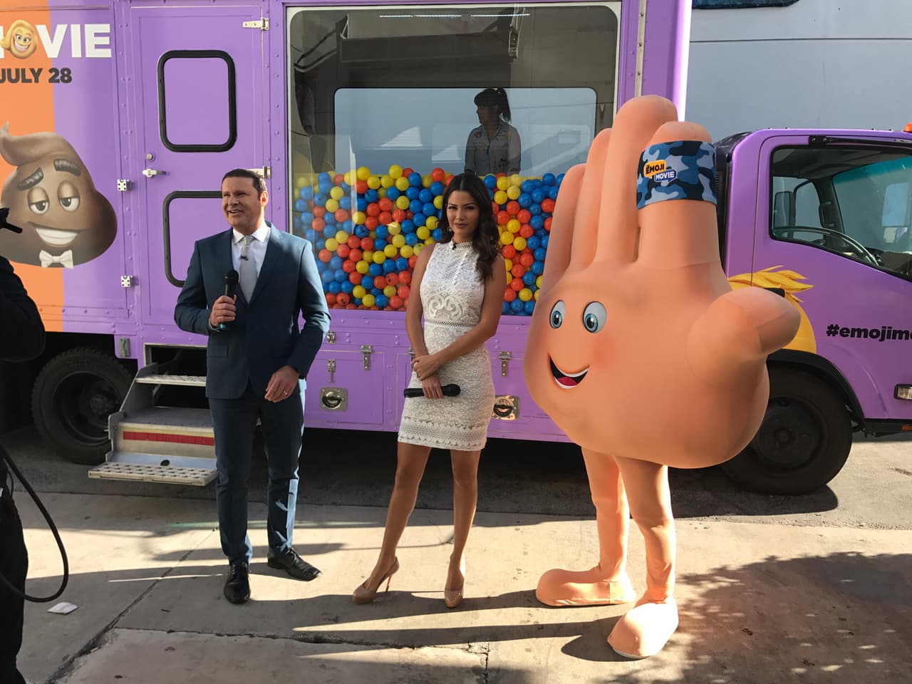 Alan Tacher y Ana Patricia pasaron a saludar a nuestro simpático amigo Hi-5.