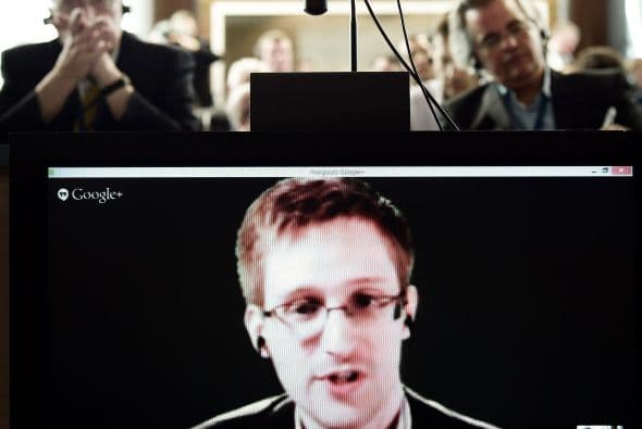 16 de agosto: Sale a la luz pública que el excontratista descargó archivos secretos de la NSA un año antes de lo que se pensaba, mientras trabajaba en Dell Inc en abril de 2012.