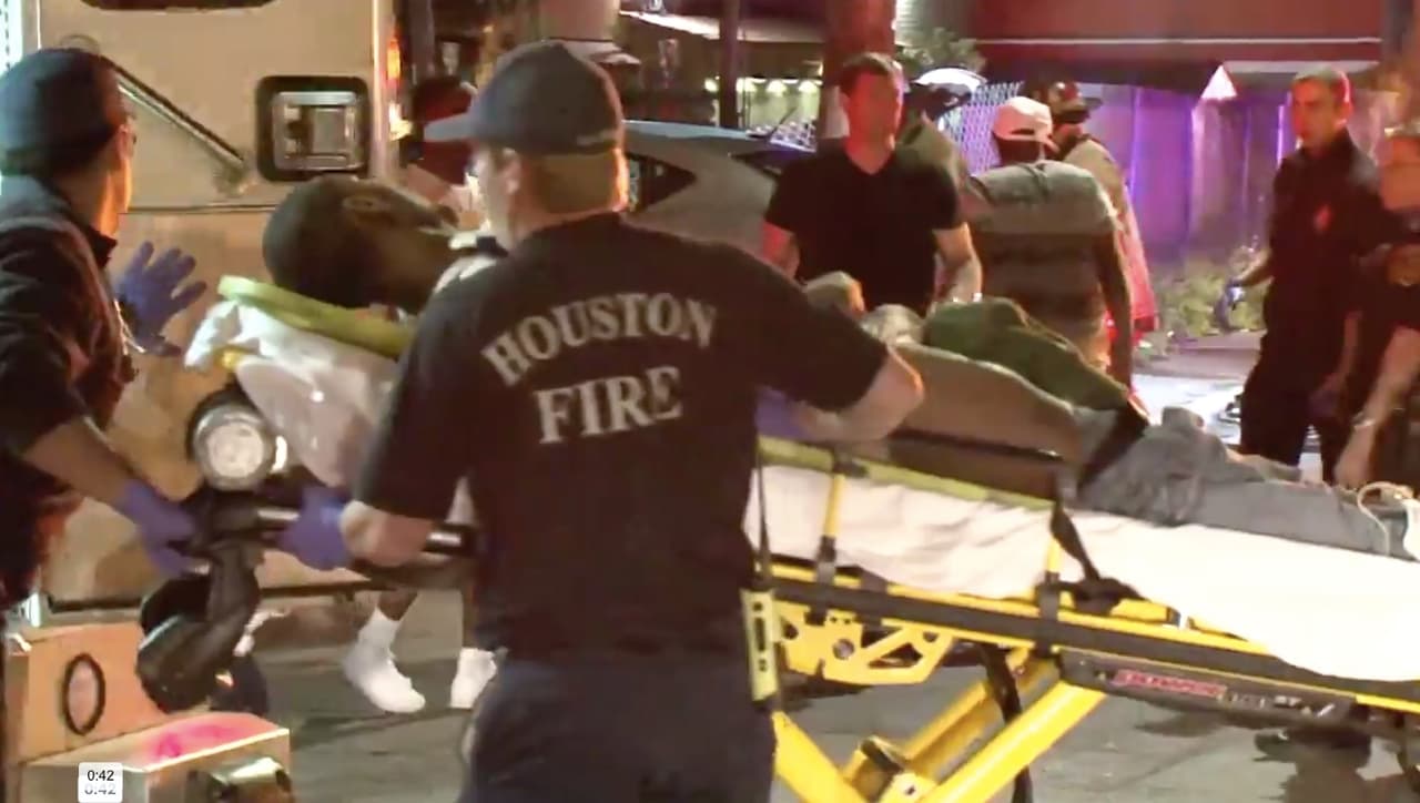 Un muerto y un herido tras atropellamiento en las afueras de un bar en Houston