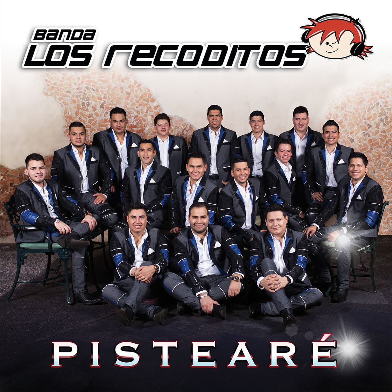 Banda Los Recoditos presentan "Pistearé"