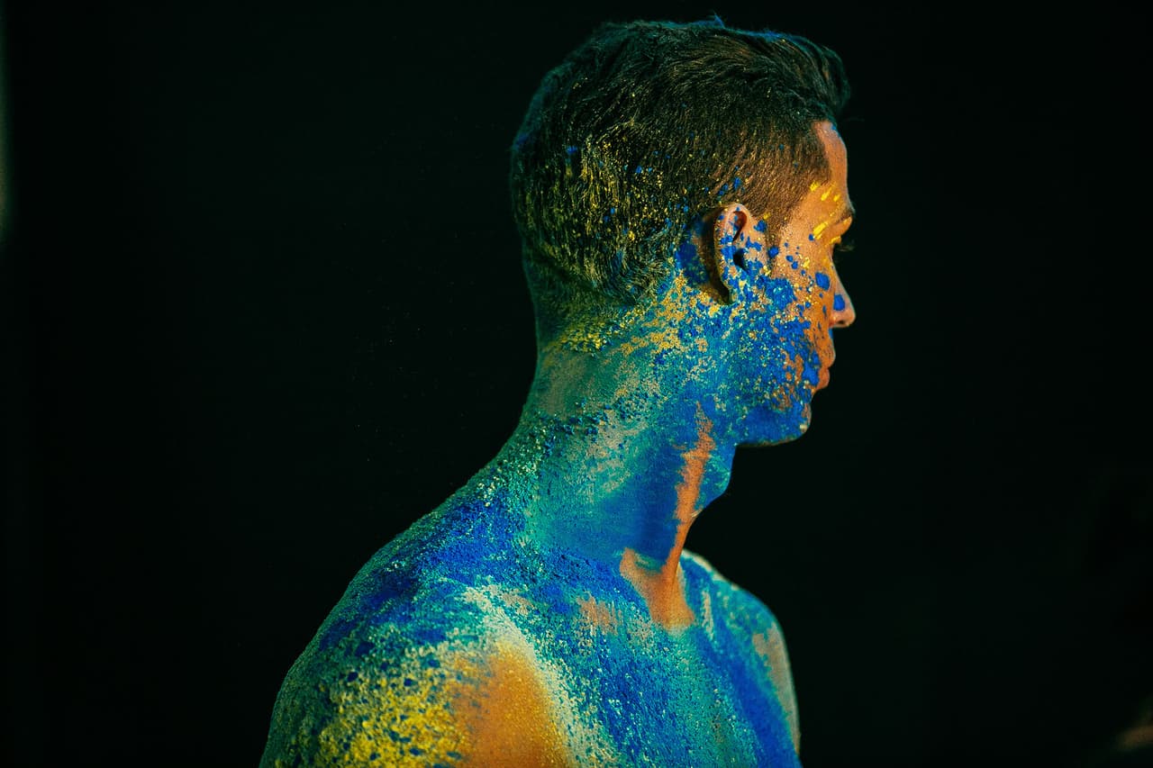 Ahora que los colores están de moda, Cristiano se pone a la vanguardia con sus calzoncillos de colores.