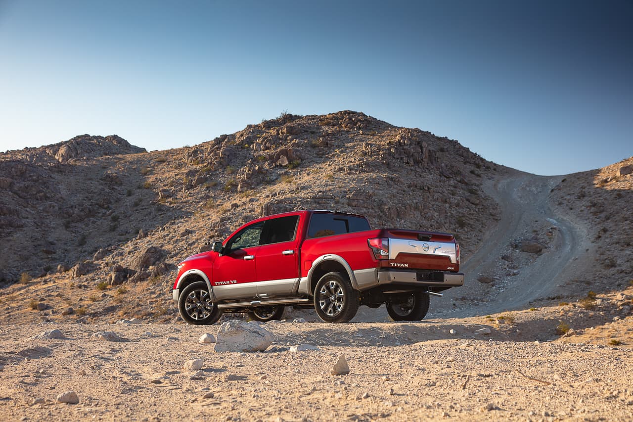 Nissan acudió a la Feria Estatal de Texas para presentar la iteración 2020 de su pickup de tamaño completo. En esta edición, la TITAN recibe una importante actualización que incluye mejoras en su motor, estética, tecnología y seguridad. En imagen: Nissan TITAN Platinum Reserve 2020.