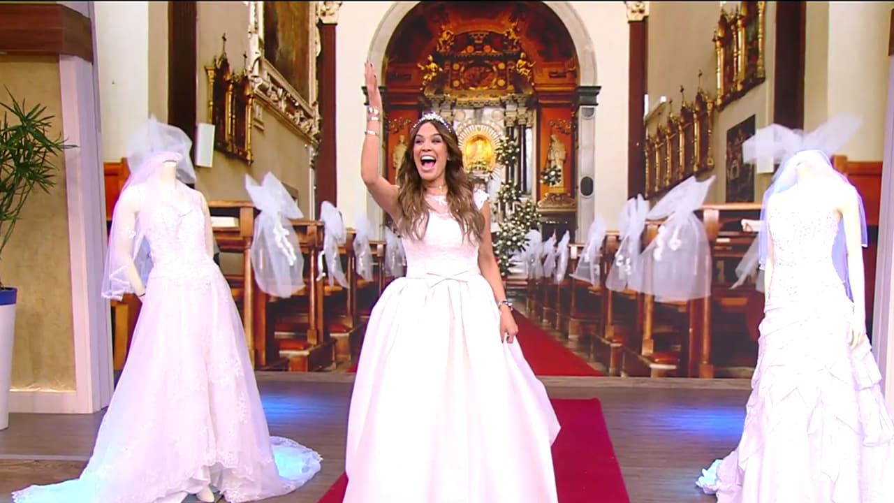 La emoción que sentía era tanta, que no podía irse sin aventar el ramo.