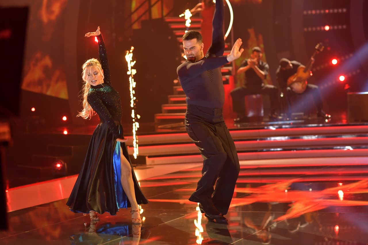 Este fue uno de los número más aplaudidos de la noche y uno de los más exitosos para Alejandro Nones.