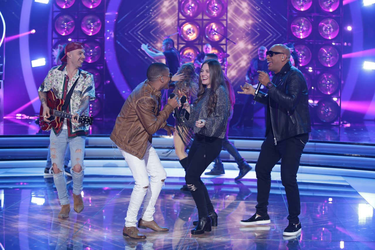 Jesse y Joy interpretaron su éxito '3 A.M.' con los chicos de Gente de Zona.