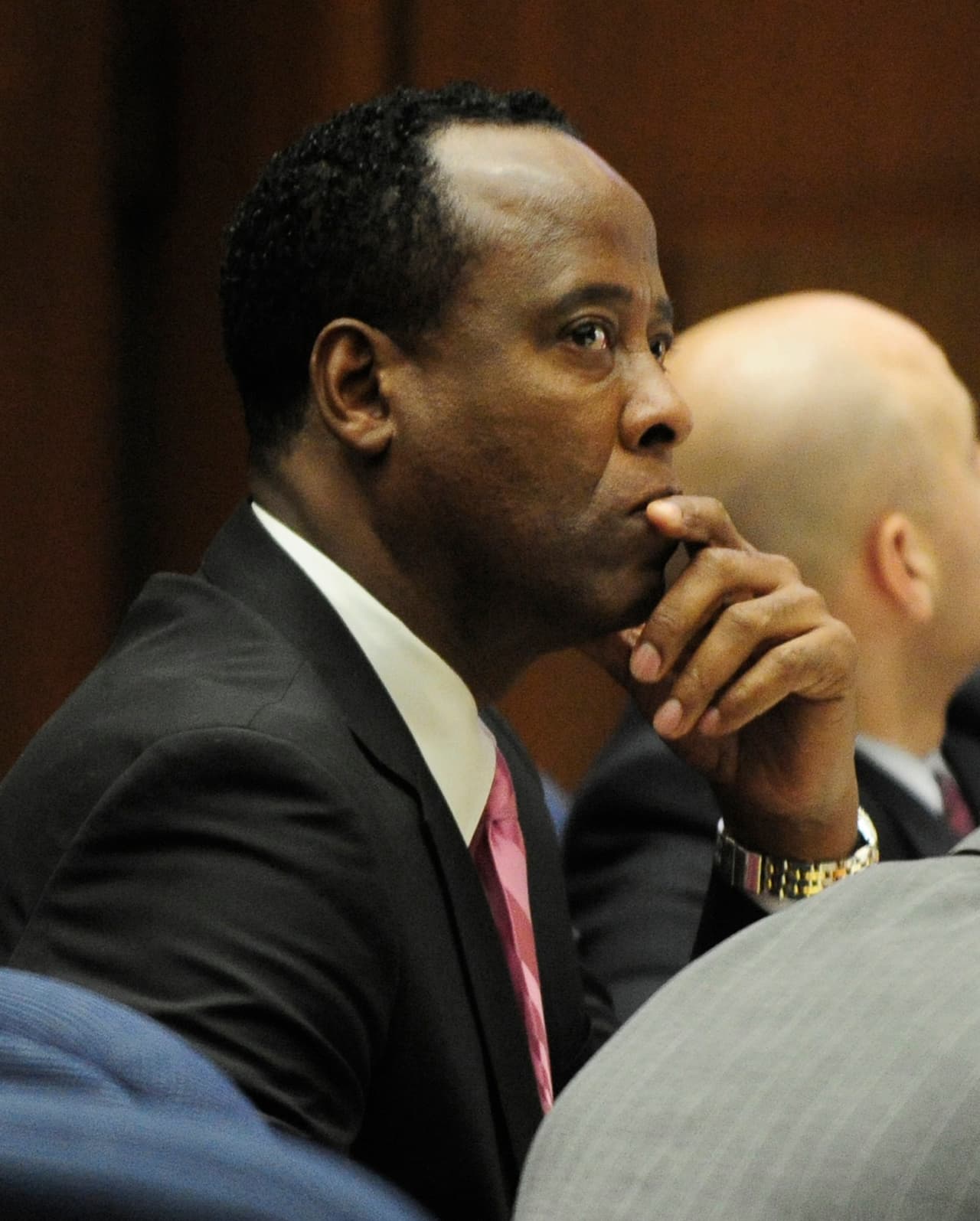 El médico fue considerado responsable de homicidio involuntario en 2011 y pasó en prisión un par años.