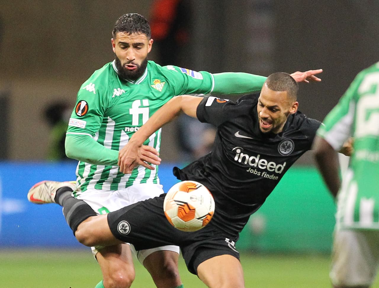 El Eintracht Frankfurt echó al Betis con un global de 3-2 tras empatar en tiempos extra por 1-1.