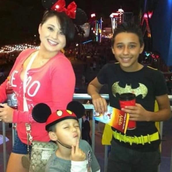 Gracias a su trabajo la familia Ordaz pudo materializar uno de sus sueños, conocer Disney por primera vez en en el 2014.