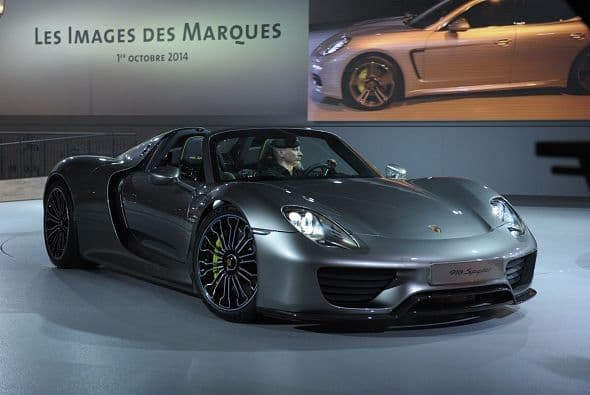 El porsche 918 sigue siendo uno de los favoritos de los visitantes de cualquier autoshow.