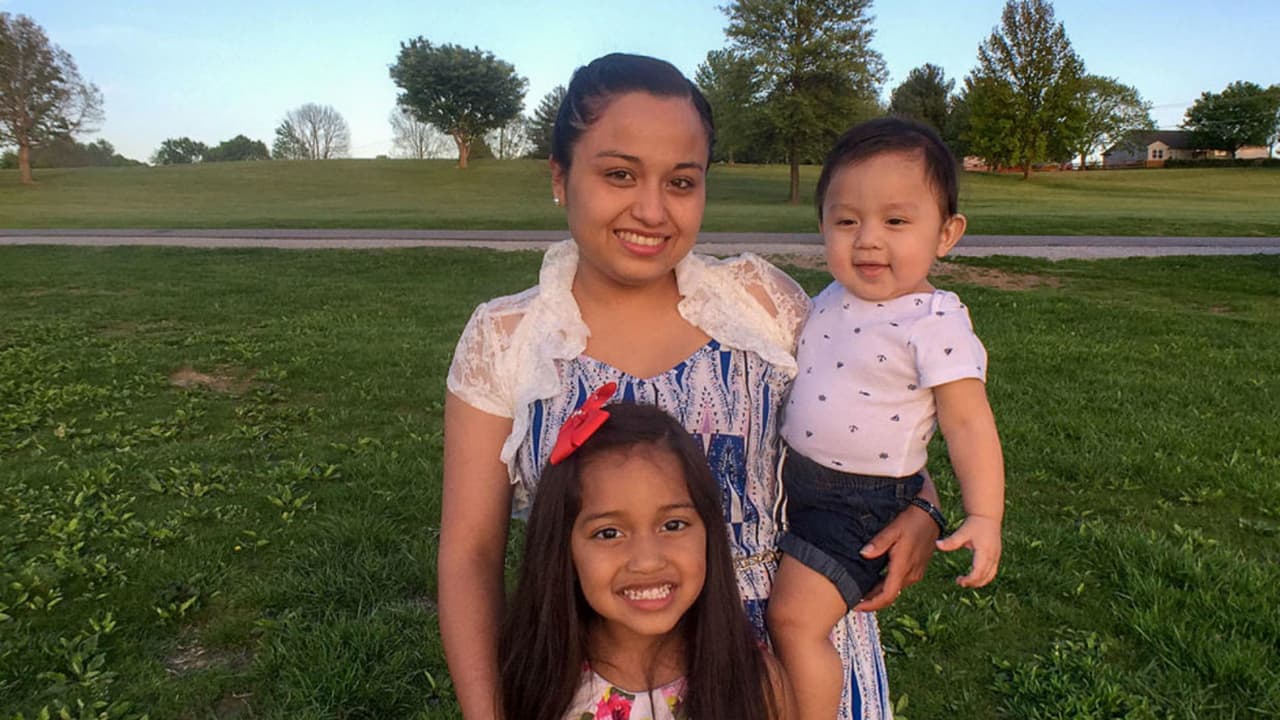 Confirman la liberación de la dreamer con DACA que lleva detenida una semana por ICE sin cargos