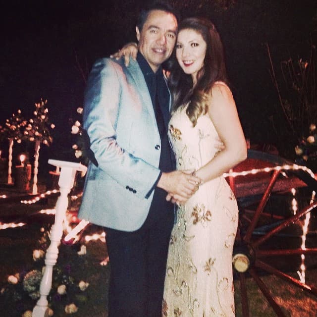 “Eso ya pasó de moda hace mucho tiempo. Música aburrida. Perdón, pero es la neta. Ya pasaron de moda estos (Los Temerarios)”, escribió.