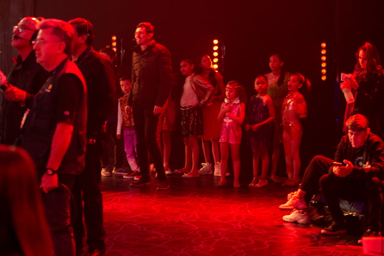 Los chicos participantes eran un manojo de nervios tras bambalinas, pero apenas cruzaban al escenario mostraban mucha seguridad.