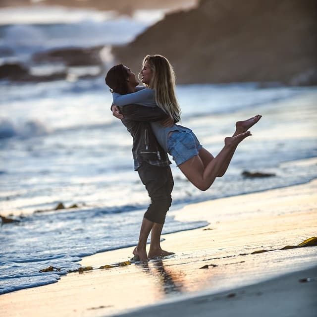 Ambos dejaron todo y se aventuraron para responder una gran pregunta. ¿Qué es el amor?