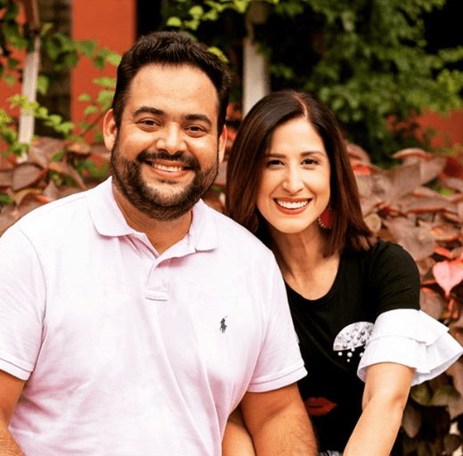 Para Ely, su familia es lo más importante. "Mi familia, mi prioridad, mi tarea más importante. Bendícenos Dios y a cada una de las familias que hoy están juntas y sobre todo, dale consuelo a aquellas que hoy lloran porque uno de los suyos ya no está", señalo Ely en redes sociales.