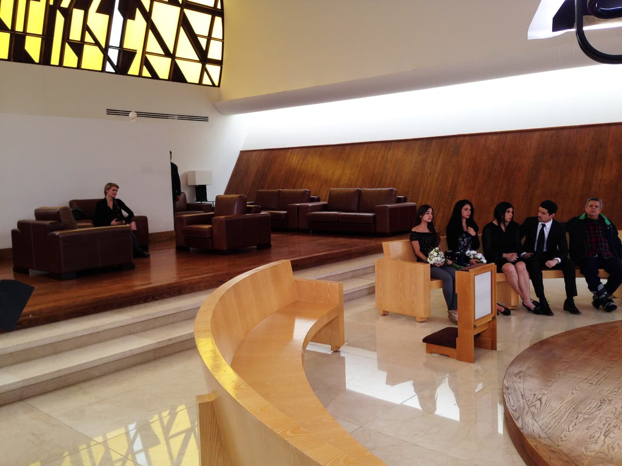 Las personas más cercanas a ella no pudierpn faltar en el funeral.