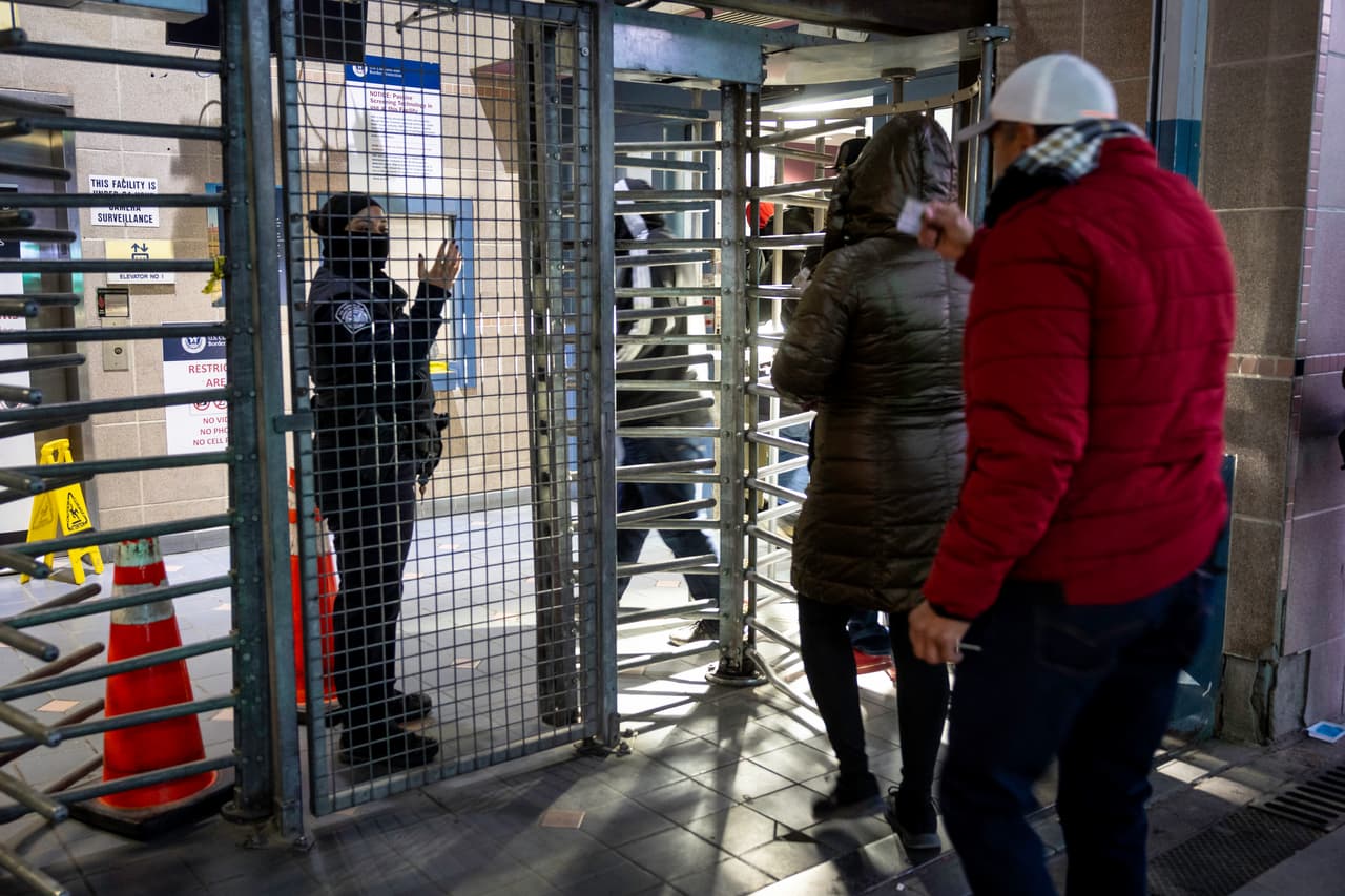 Aseguran que esto debido a 
<b>revisiones más exhaustivas</b> por parte de autoridades estadounidenses.