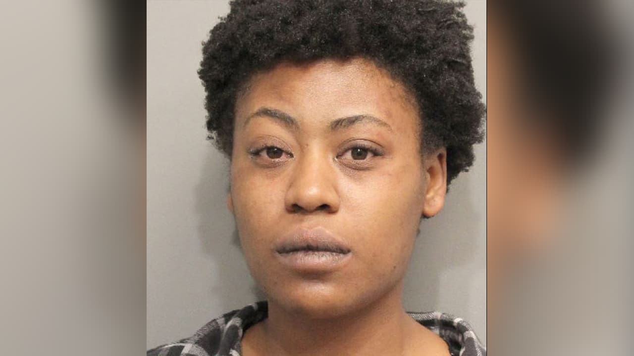 Jade Makenzie Mabrey, fue arrestada por DUI