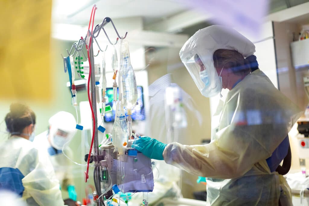 Hay alerta por incremento de casos de Covid-19 en el condado de Los Ángeles 