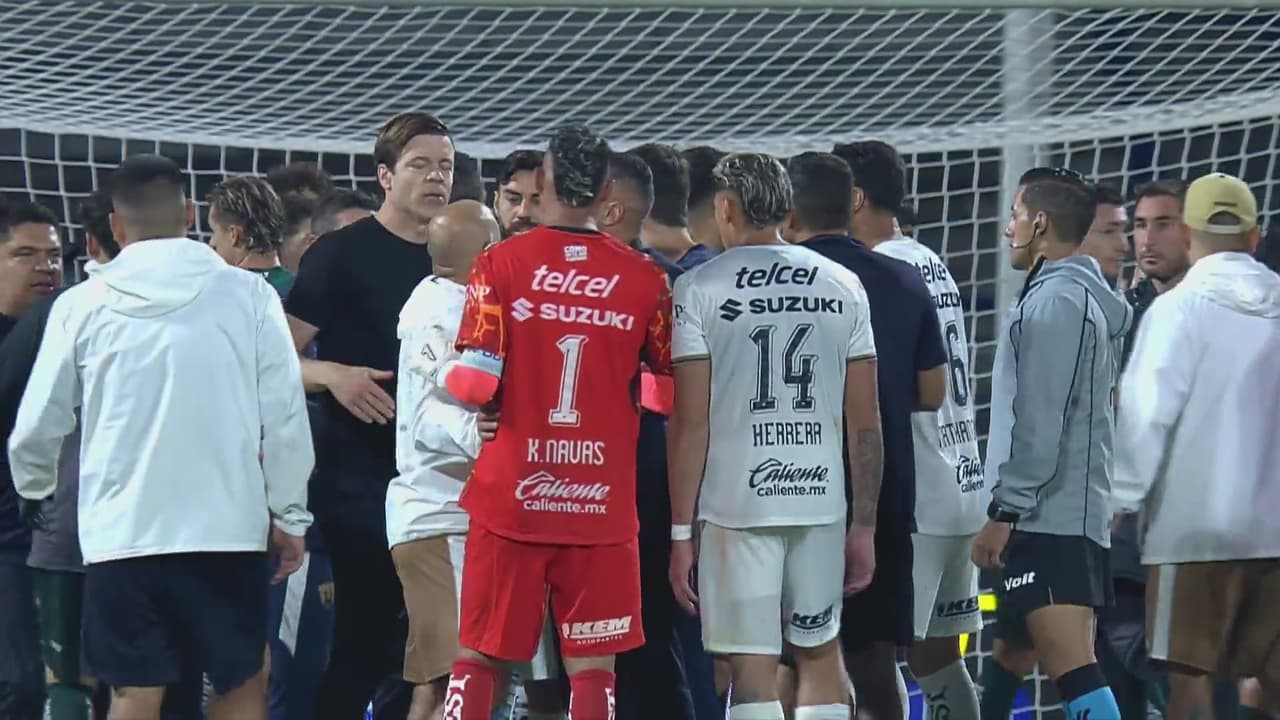 ¡Termina en bronca el Pumas ante León en CU! No hubo Goya al final