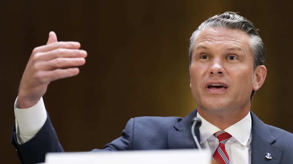 Pete Hegseth asegura que Donald Trump está siguiendo una lógica simple: “la paz a través de la fuerza”