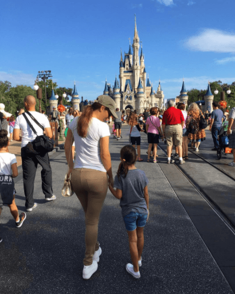 Chiquinquirá y Daniel Sarcos se divorciaron cuando Carlota estaba muy pequeña.