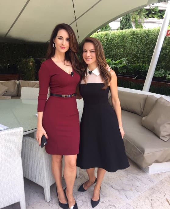 Con Susana González que también será parte del elenco, la vimos con vestido negro. En ese entonces aún no se definía por completo el look de Silvia.