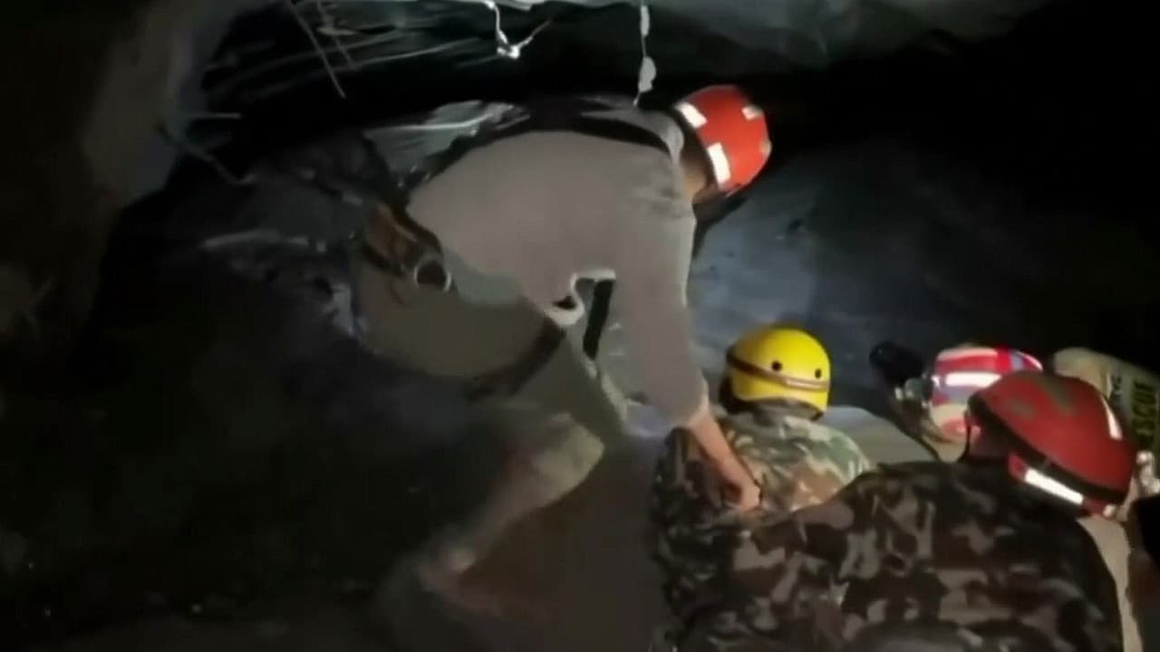 Inundaciones en Nepal dejan 919 muertos y casi 4,800 desaparecidos