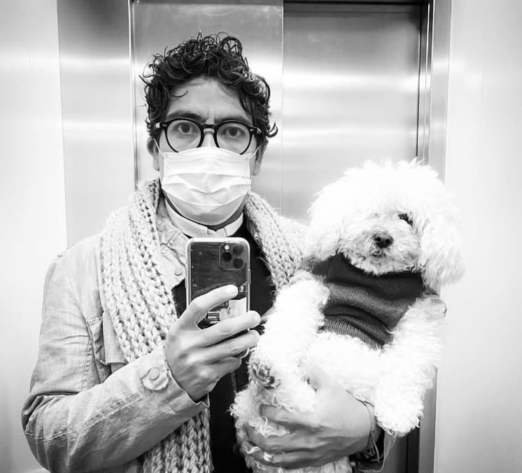 <b>"Me parece como absurdo",</b> agregó, "que sigamos en el 2022 atreviéndonos todavía a hablar de eso".
<br>