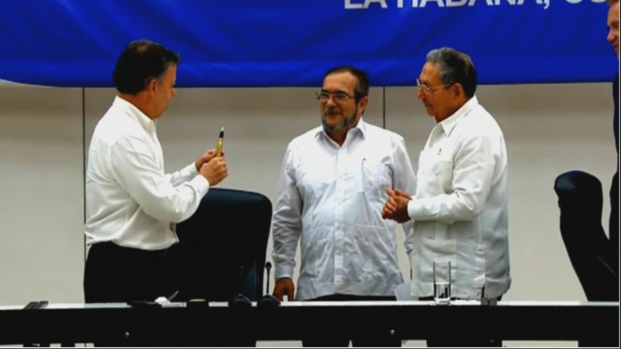 Colombian president, head of FARC rebels agree on cease-fire
