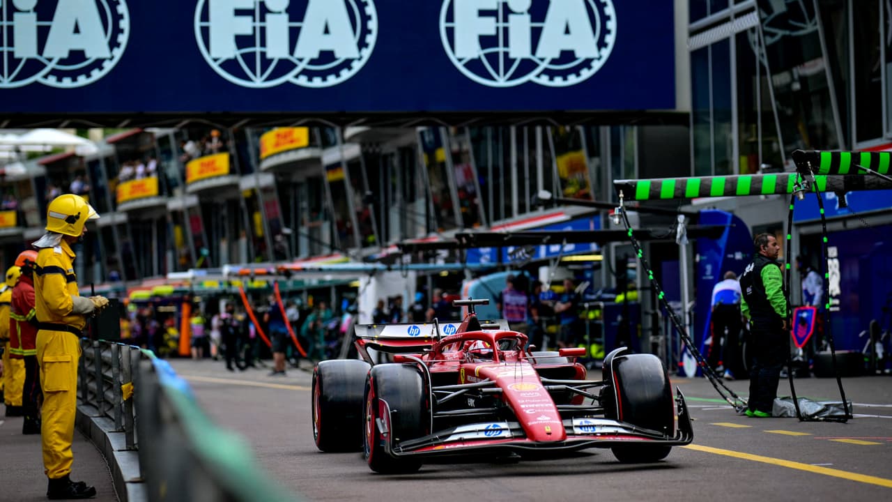 Leclerc y Hamilton sorprenden en Mónaco a Checo Pérez y Red Bull