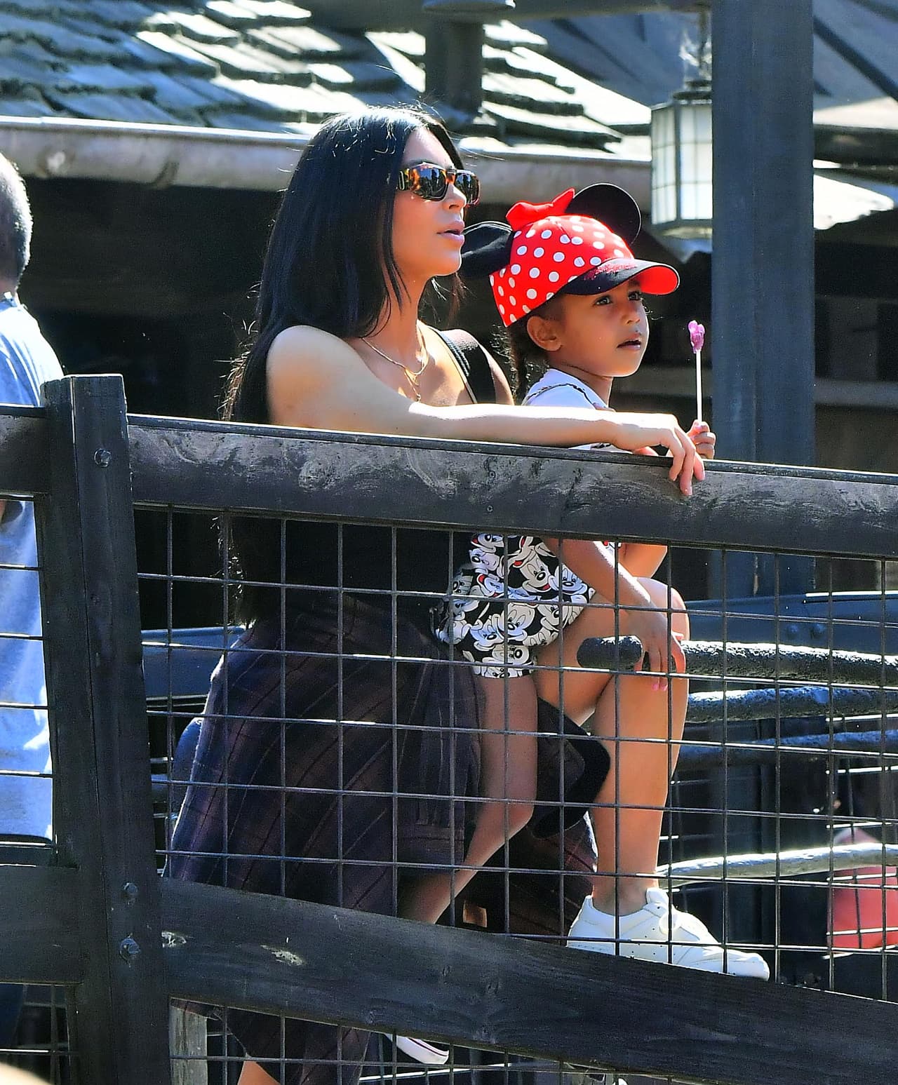 Photo © 2017 Splash News/The Grosby Group EXCLUSIVE Los Angeles, May 23, 2017. Kim Kardashian and Kanye West take their daughter and niece to the happiest place on earth, Disneyland. The group, joined by friends, were seen riding many rides including the teacups, Dumbo, Its a Small World, the gadget go coaster and many other rides on their trip. Kanye even cracked a smile on thunder mountain,